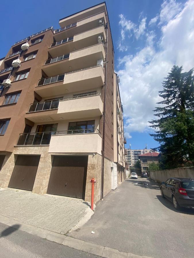 קאזאנלק Sunny Spacious Apartment In A Great Location מראה חיצוני תמונה
